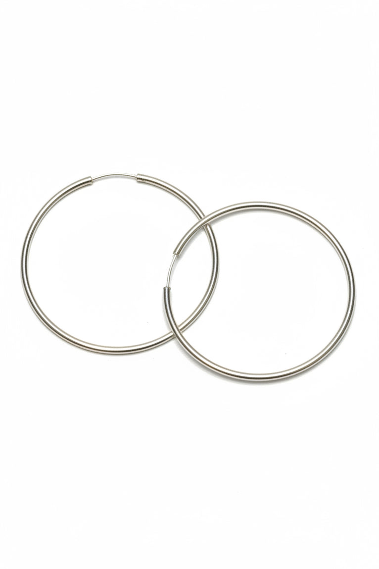Minimalist Silver Hoop Earrings for Everyday Wear